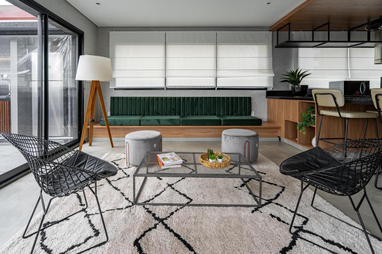 Casai Moema Studio lindo c/ piscina e academia Apartamento São Paulo